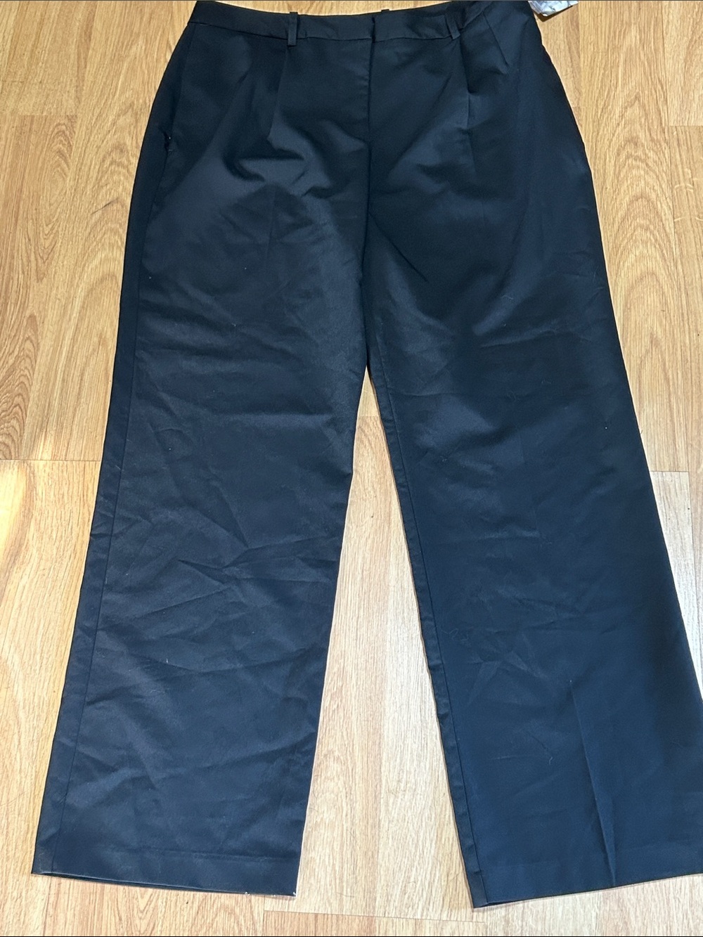 Jaclyn Smith Black Pants with Replacement Button with Card Size 10 NWT